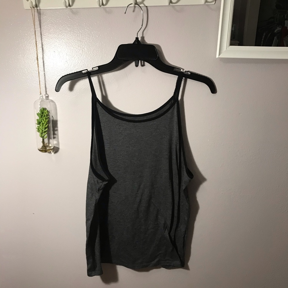 Tank - Picture 2 of 3